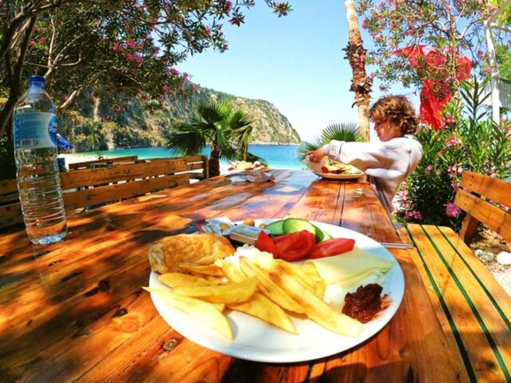 فندق Butterfly Valley Beach Glamping With Food أولدينيس المظهر الخارجي الصورة